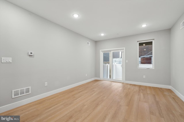 empty room featuring light hardwood / wood-style flooring