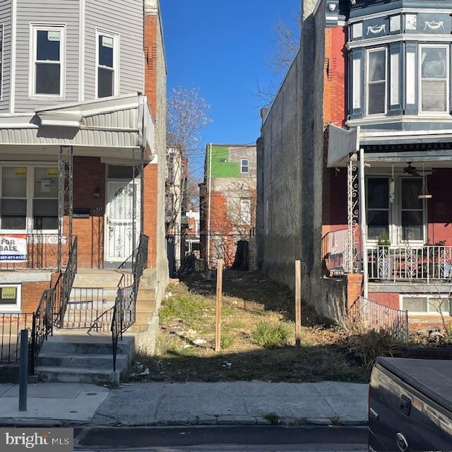 Listing photo 2 for 1313 S Ruby St, Philadelphia PA 19143