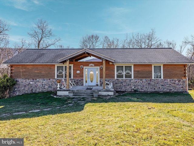 view of front of house with a front yard