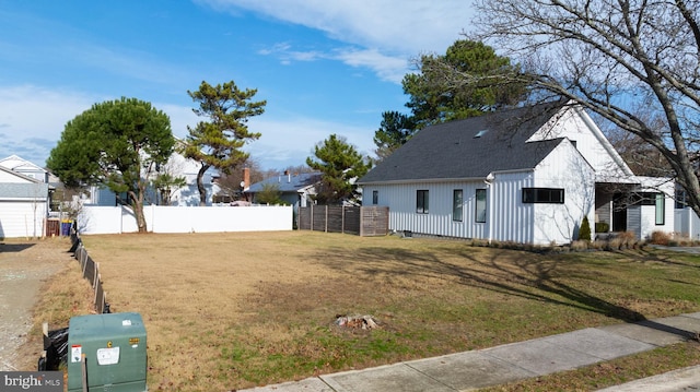 Listing photo 2 for 303 Laurel St, Rehoboth Beach DE 19971