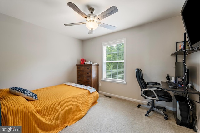 bedroom featuring carpet and ceiling fan