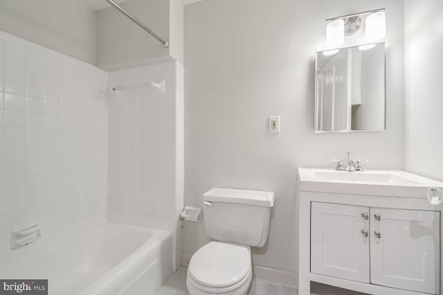 full bath with shower / washtub combination, vanity, toilet, and baseboards