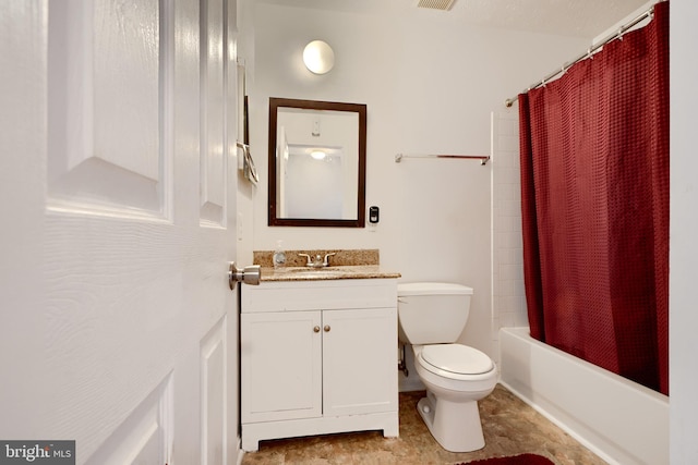 full bathroom with shower / bath combination with curtain, vanity, and toilet