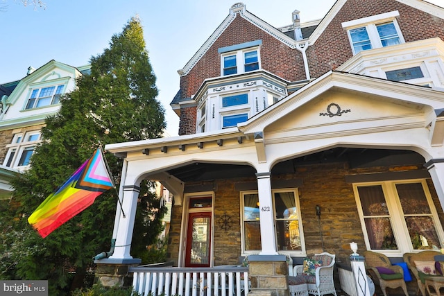 view of front of house with a porch