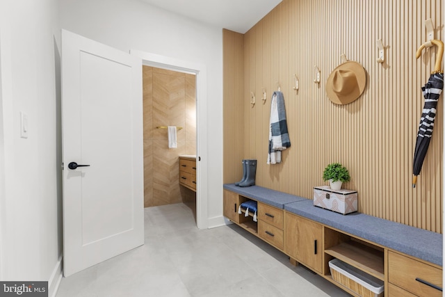8206 Grubb Rd, Chevy Chase, MD 20815 - view of mudroom