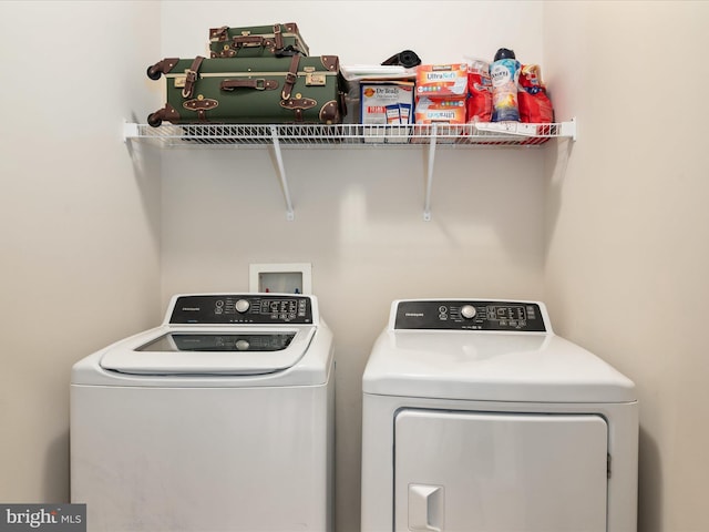 laundry room featuring independent washer and dryer