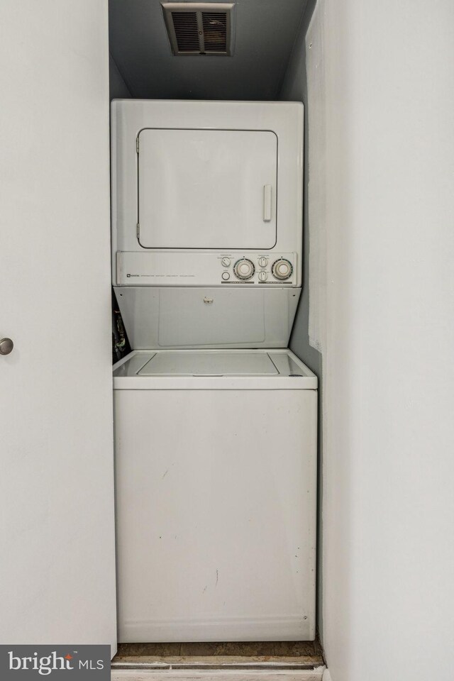 1326 Spruce St Unit 1908, Philadelphia, PA 19107 - laundry room with stacked washer / dryer