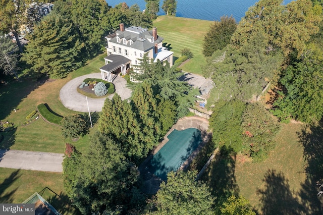 bird's eye view featuring a water view