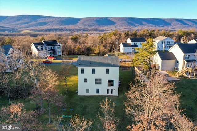 bird's eye view featuring a mountain view