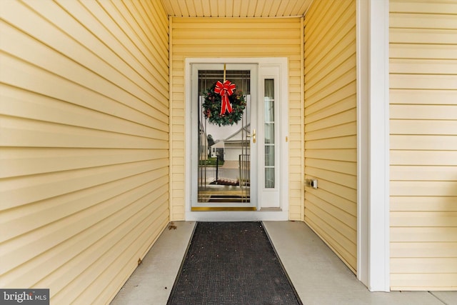 view of property entrance