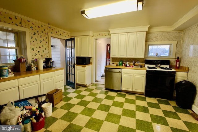 kitchen featuring sink, dishwasher, crown molding, and white gas range oven