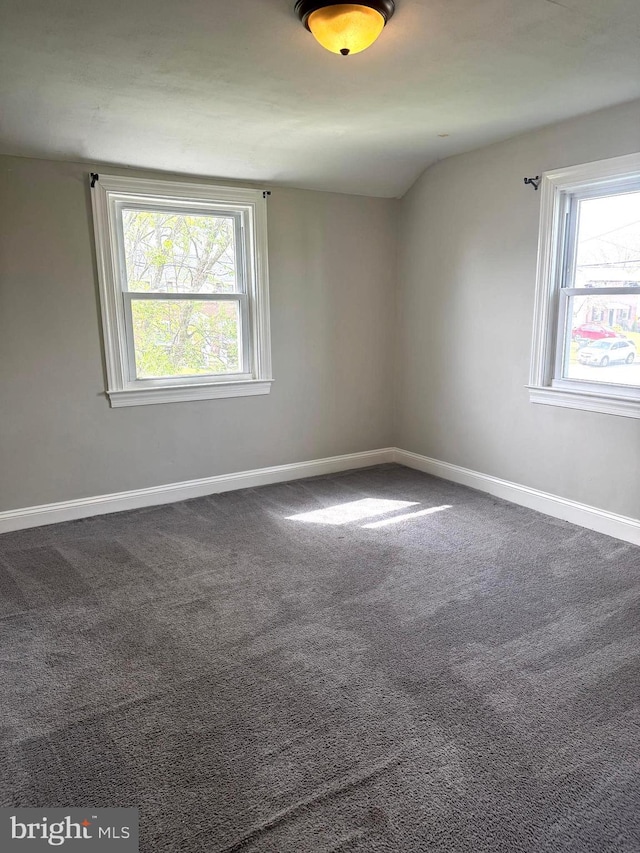 125 Rodney Dr, New Castle, DE 19720 - carpeted spare room featuring baseboards