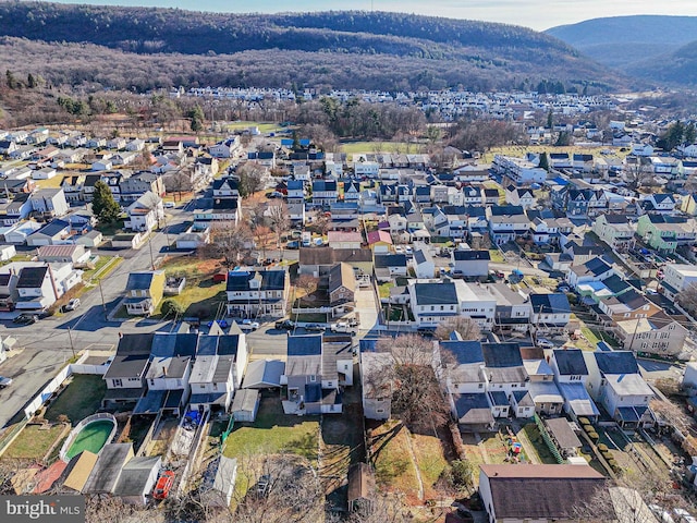 bird's eye view featuring a mountain view