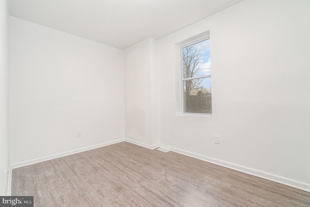 empty room featuring light hardwood / wood-style flooring