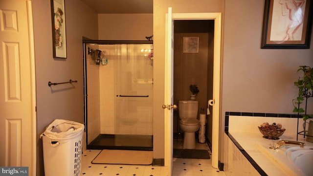 12817 Glasgow Ct, Fort Washington, MD 20744 - full bath with a shower stall
