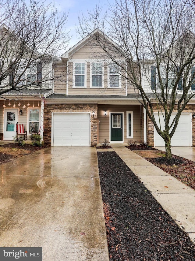 view of front of house featuring a garage