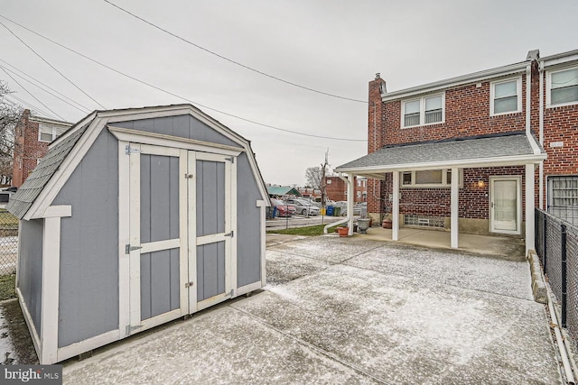 view of outbuilding