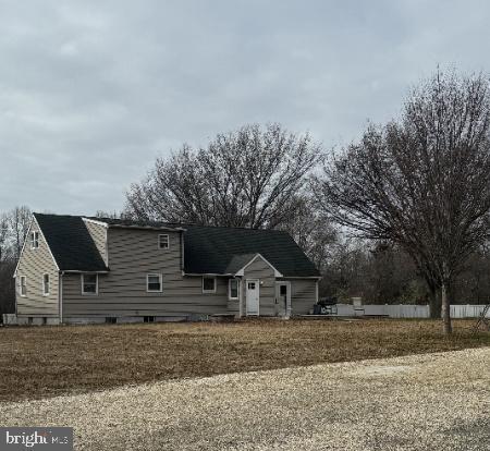 view of front of house