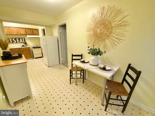 kitchen featuring white appliances