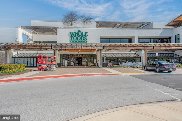 10205 Wincopin Cir Unit 405, Columbia, MD 21044 - view of commercial location with covered parking