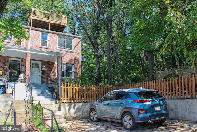 view of front of property with covered porch