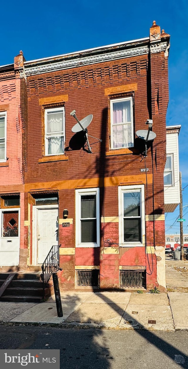 view of townhome / multi-family property