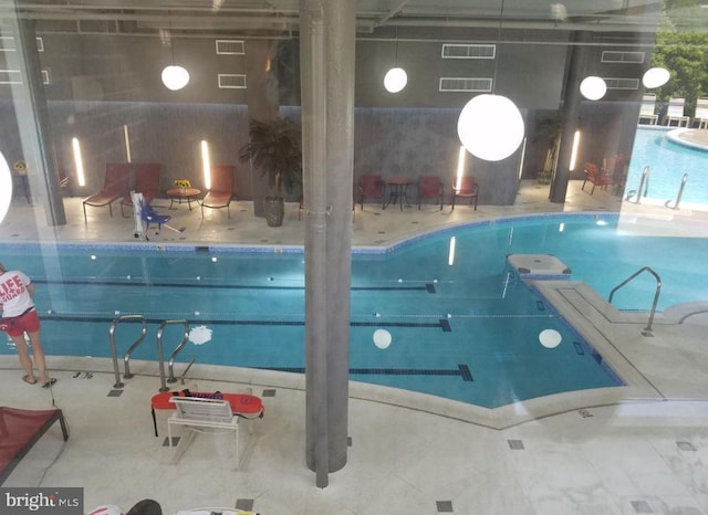 8340 Greensboro Dr Unit 1010, Mclean, VA 22102 - view of indoor pool