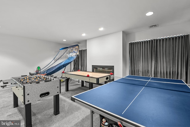 rec room featuring carpet