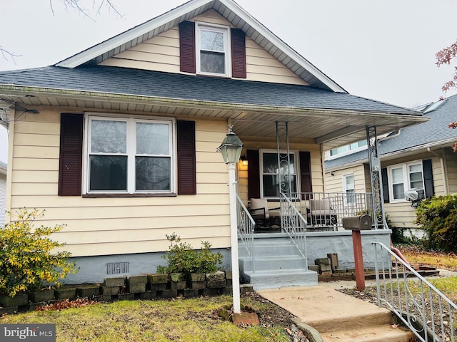 view of front of house with a porch