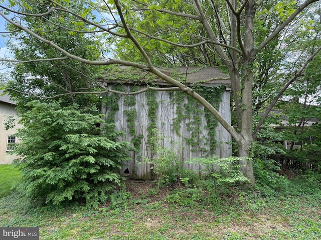 view of side of home