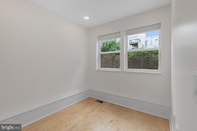 empty room featuring light hardwood / wood-style flooring