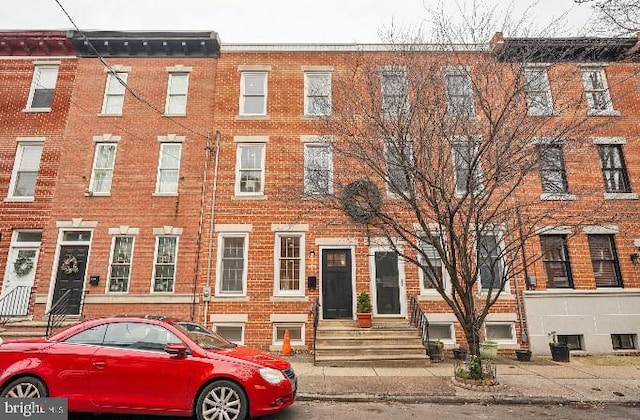 1315 E Susquehanna Ave, Philadelphia PA, 19125, 3 bedrooms, 2.5 baths townhouse for sale