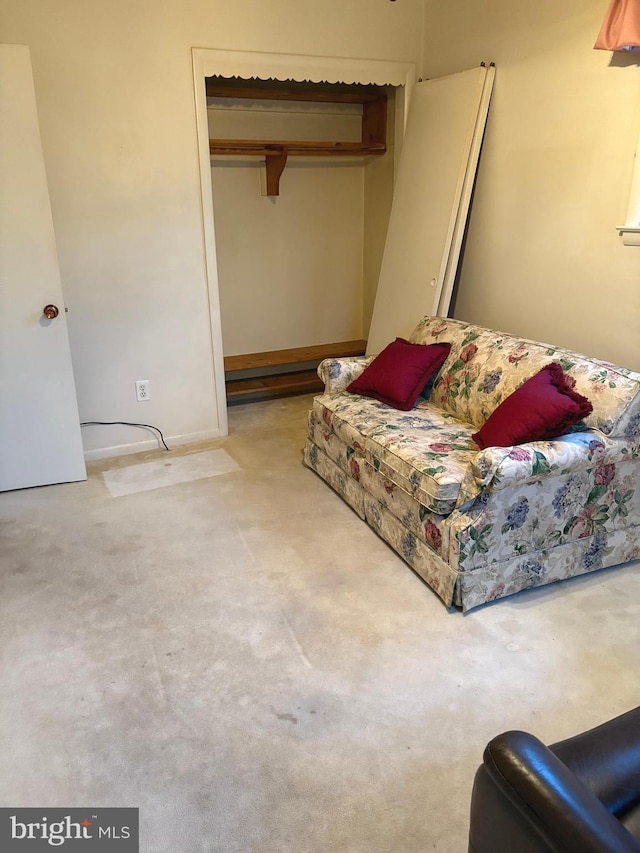 living room with carpet floors