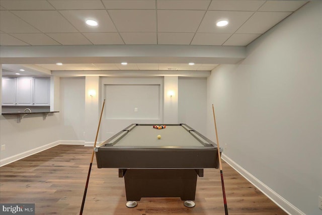 rec room with pool table, baseboards, wood finished floors, and recessed lighting