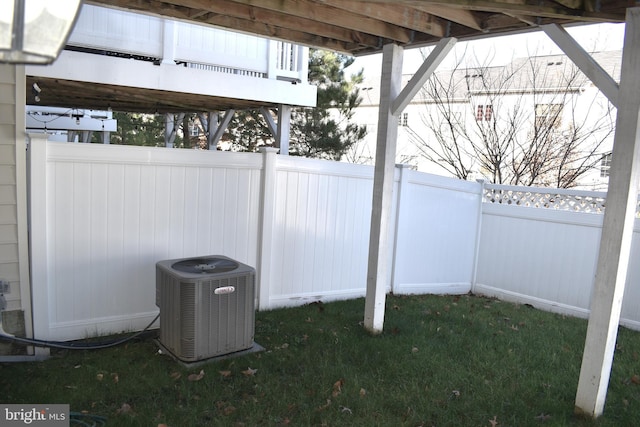 view of patio / terrace featuring cooling unit