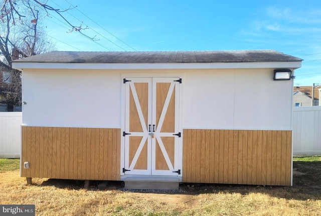 view of outbuilding