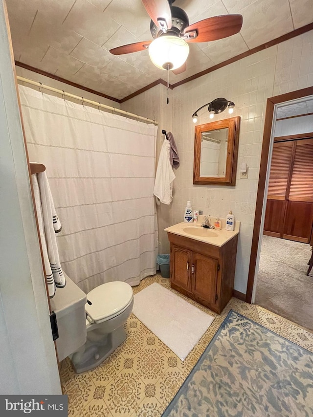 211 W 6th St, Laurel, DE 19956 - full bathroom featuring ornamental molding, vanity, and ceiling fan