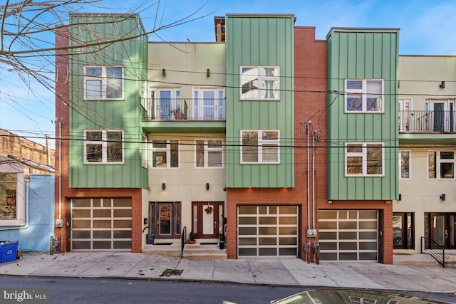 view of townhome / multi-family property