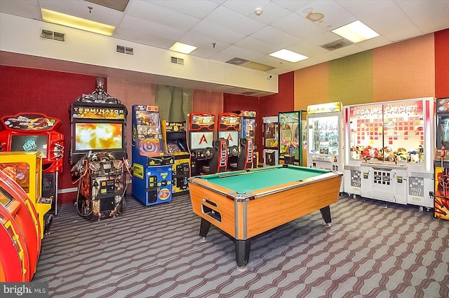 game room featuring carpet flooring, a drop ceiling, and pool table