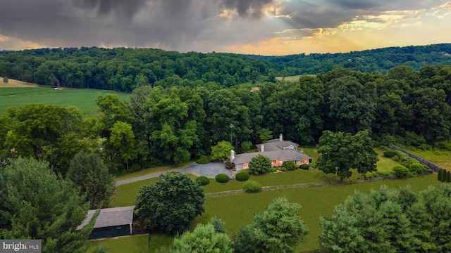 view of aerial view at dusk