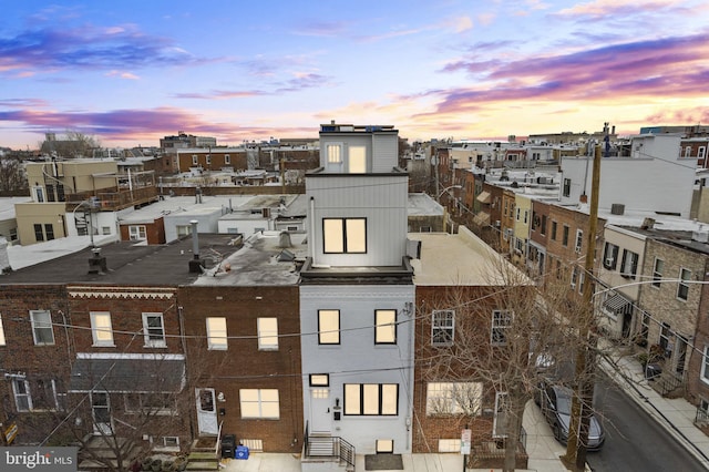 view of aerial view at dusk