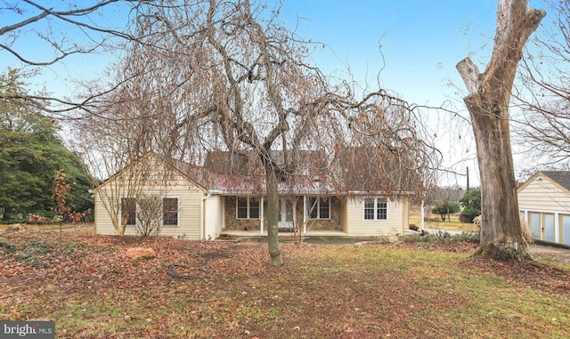 view of front of house featuring a patio area