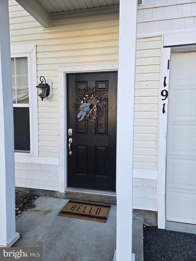 view of property entrance