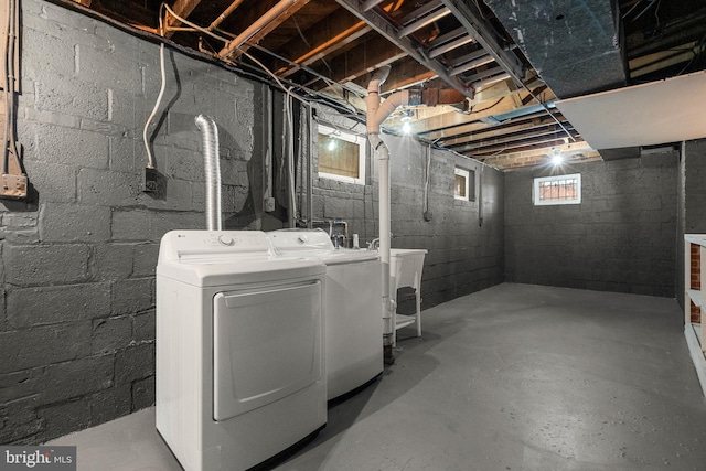 basement featuring washer and clothes dryer