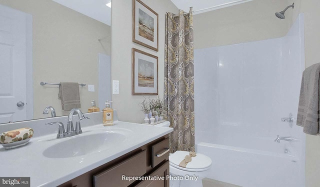 full bathroom featuring shower / bath combination with curtain, vanity, and toilet