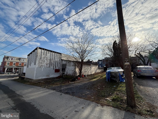 view of property exterior