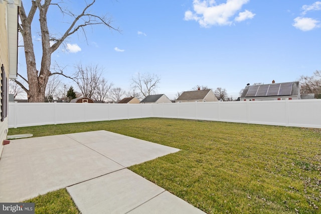 view of yard with a patio area