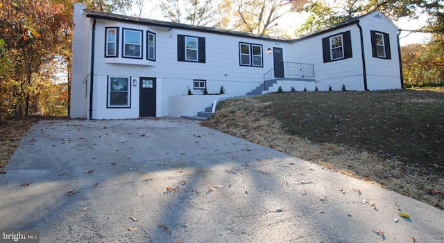 view of front of home