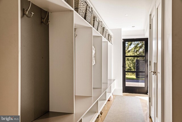 2169 Aquetong Rd, New Hope, PA 18938 - view of mudroom