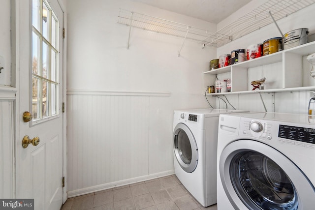 laundry area featuring washer and clothes dryer